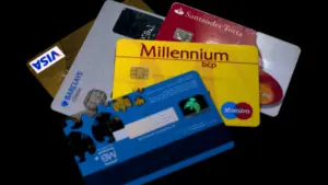 Le crédit à la consommation augmente de 11,3 % en octobre pour atteindre 855 millions.