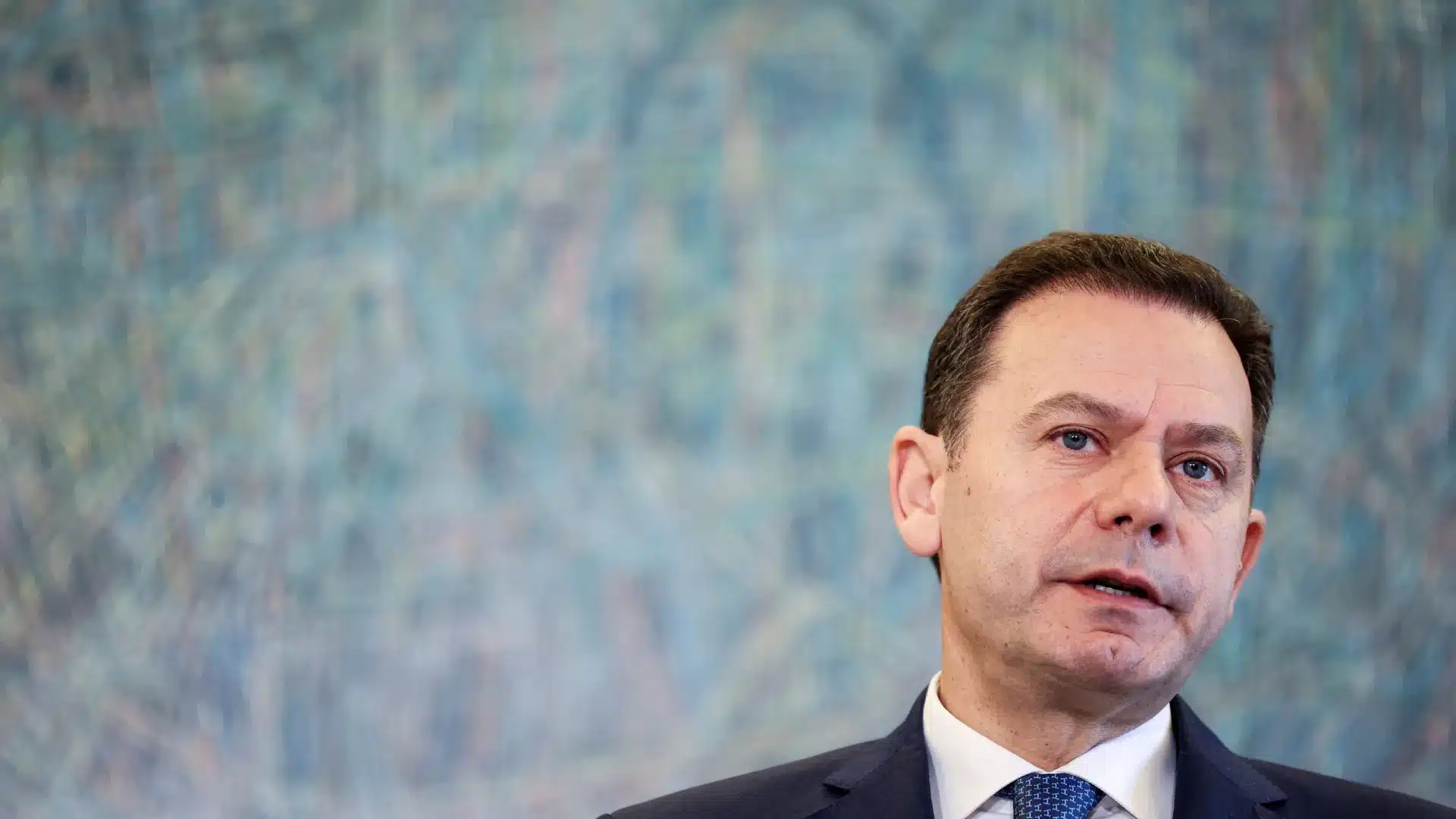 Le gouvernement accorde une journée de congé supplémentaire pour Noël et le Nouvel An.