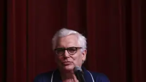 Le gouvernement attribue une médaille de mérite culturel à Filipe La Féria.