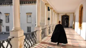 Le gouvernement propose une bourse maximale pour les étudiants en dessous du seuil de pauvreté.