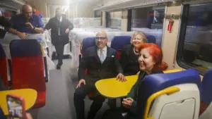 Le gouvernement relance l'appel d'offres pour la deuxième phase de la ligne à grande vitesse.