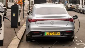 Le gouvernement soutient l'achat de véhicules électriques, y compris ceux achetés cette année.