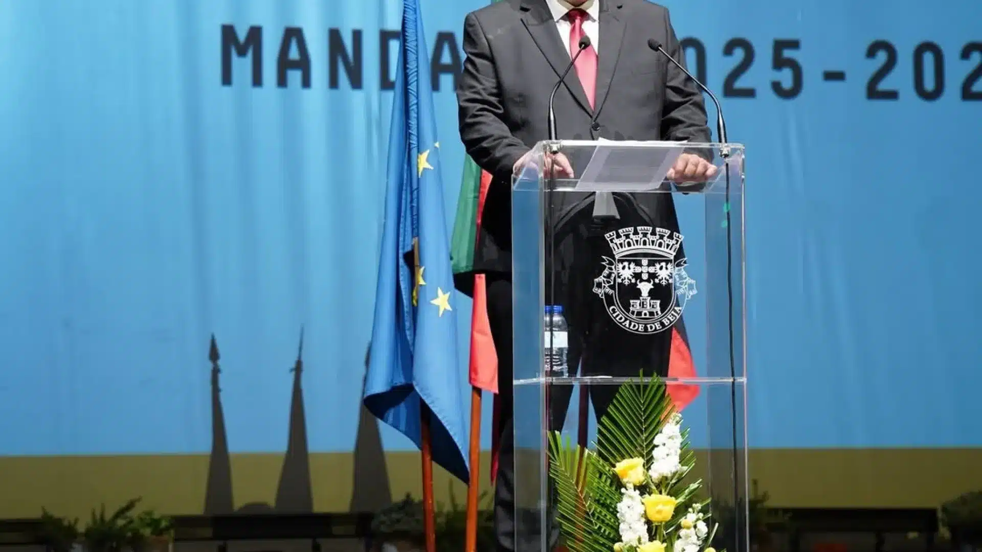 Le maire de Beja envisage une usine d'avions comme moteur de développement.