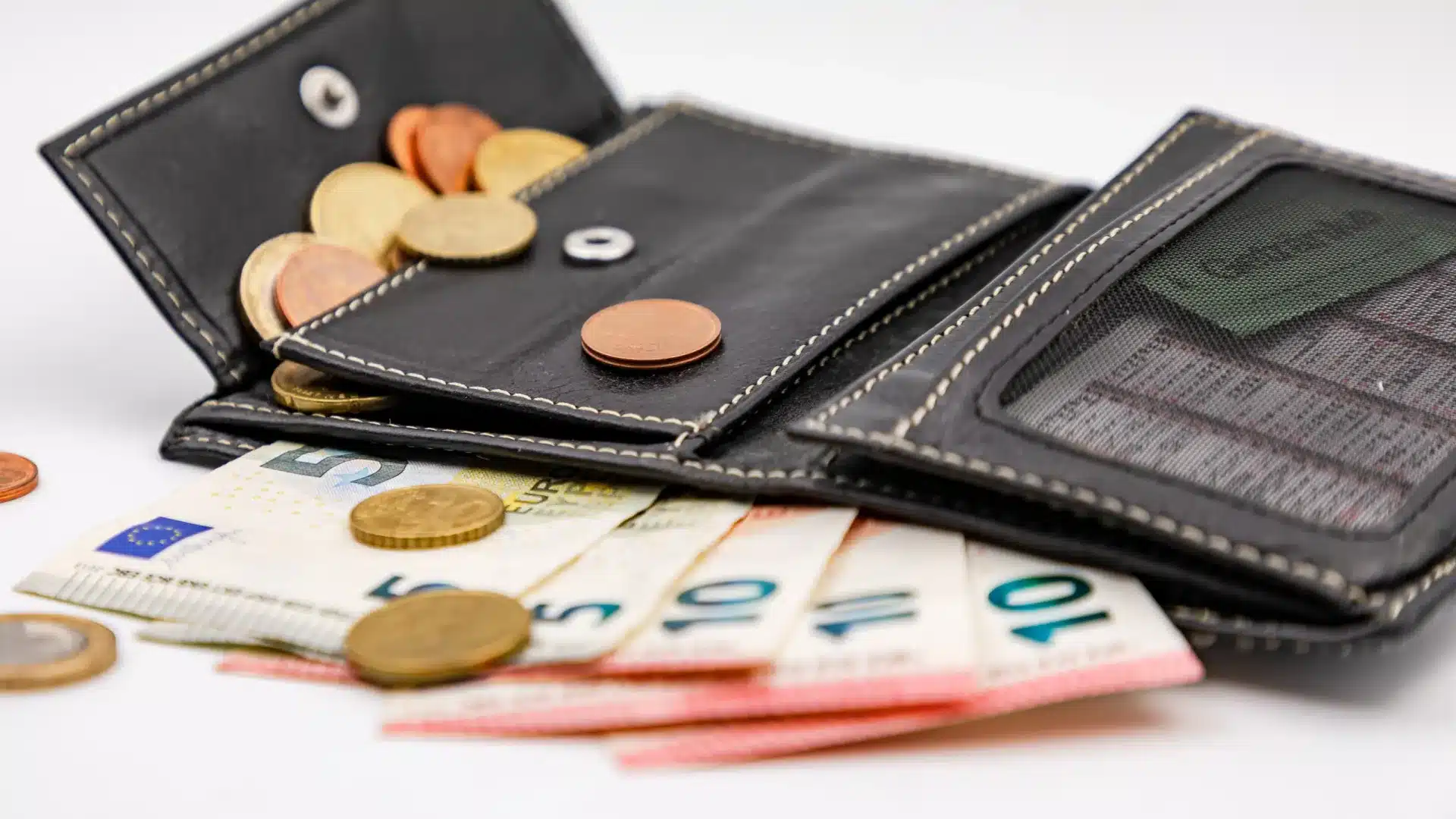 Le montant maximal de l'allocation chômage (et pas seulement) augmentera en 2026. Les montants