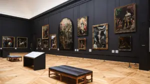 Le musée du Louvre a rouvert aujourd'hui, malgré la grève des employés.