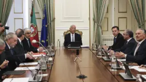 Le Président de la République convoque le Conseil d'État pour le 9 janvier.