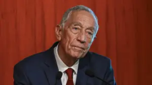 Le Président de la République promulgue le décret de simplification budgétaire