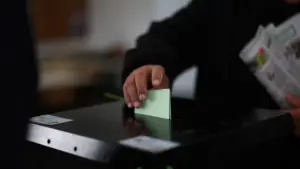 Les conseillers des communautés demandent à nouveau des solutions pour réduire l'abstention.