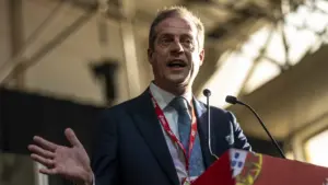 Les élus de la Région d'Aveiro soutiennent Ribau Esteves à la CCDR du Centre.