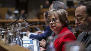 "Les frontières ne sont pas poreuses. Ceux qui n'obéissent pas ne doivent pas rester."