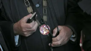 Les juges exigent des investissements et de la "volonté politique" pour réformer la justice.