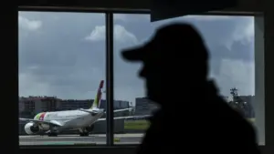 Les policiers à l'aéroport de Lisbonne veulent abandonner leurs postes de travail.
