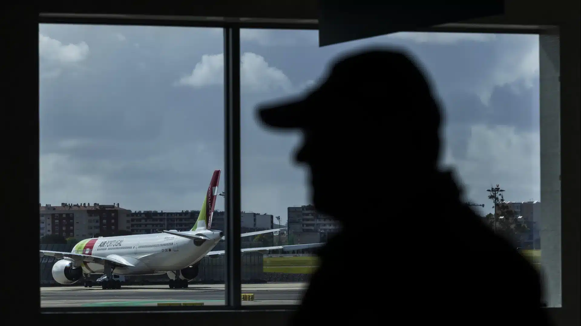 Les policiers à l'aéroport de Lisbonne veulent abandonner leurs postes de travail.