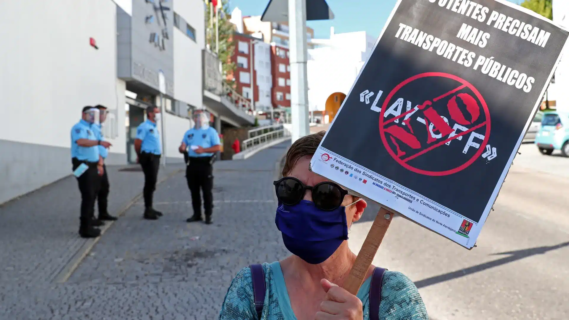 Les travailleurs en chômage partiel augmentent et atteignent leur nombre le plus élevé depuis janvier.