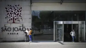 L'Hôpital de São João rénove le bloc opératoire des urgences pour 3 millions.