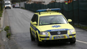 Mauvais temps. Fernão Ferro se retrouve à nouveau inondé avec des pluies intenses (et il y a des images)