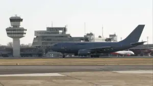 Moins de 100 avions sont immobilisés en raison d'un problème de logiciel.