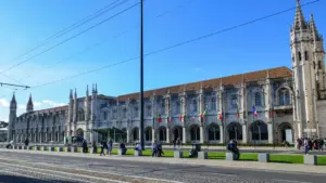 Mosteiro dos Jerónimos à Lisbonne fermé en raison d'une grève de la fonction publique.