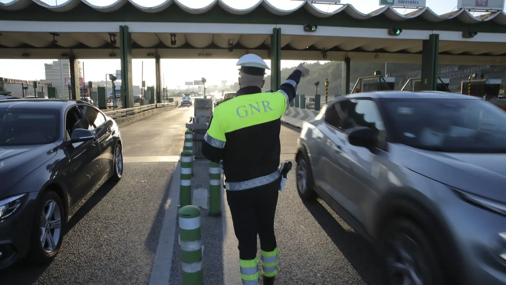 Opération Noël de la PSP et de la GNR enregistre 15 morts et 1 444 blessés.