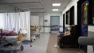 Patients urgents avec une attente de plus de 12 heures à l'hôpital de Matosinhos
