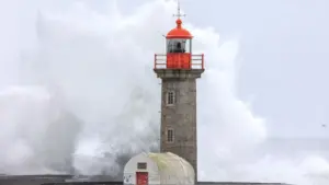 Porto, Viana do Castelo et Braga en 'orange' en raison de l'agitation maritime