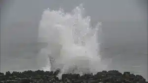 Prévision d'agitation maritime : IPMA étend l'avertissement orange à 6 districts