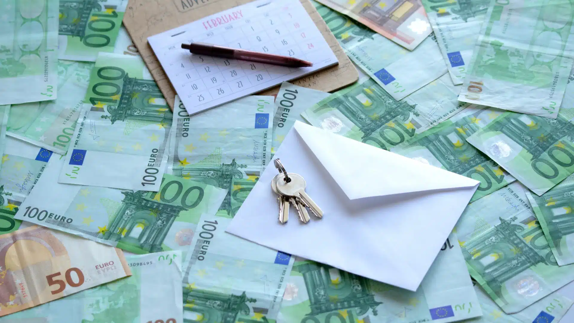 Propriétaires satisfaits de la réduction fiscale du paquet logement.