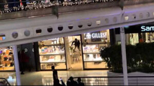 Regardez le moment du braquage de la bijouterie au Vasco da Gama (et de l'arrestation)