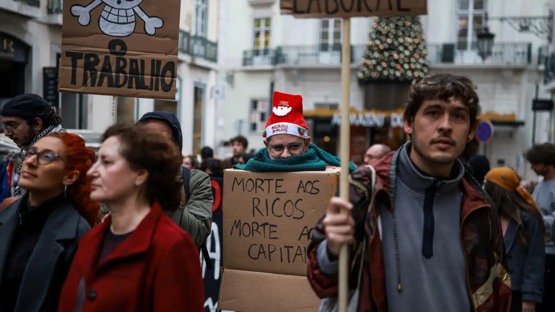 Six personnes arrêtées lors de la manifestation de la grève générale présentées au procureur aujourd'hui.
