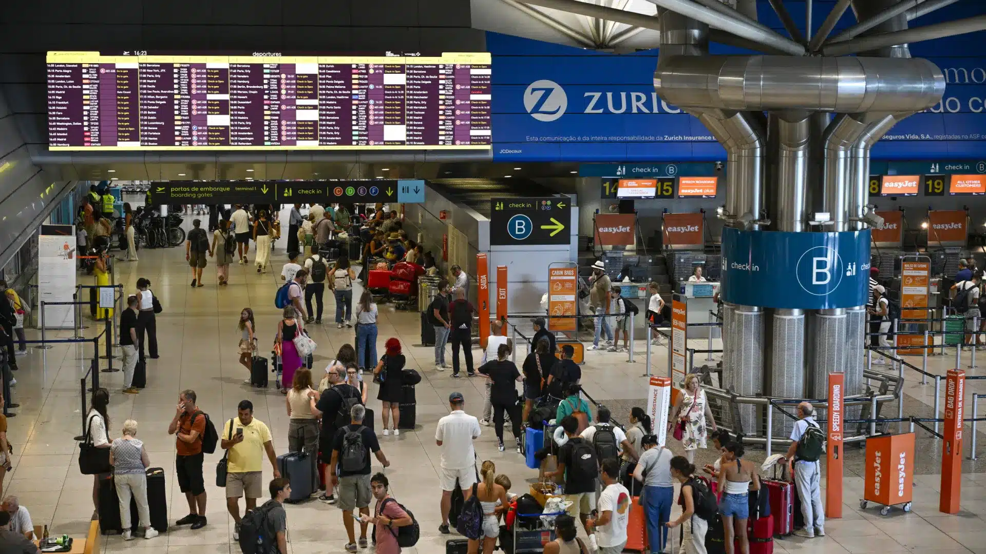 SNOP critique la suspension du contrôle aux frontières à l'aéroport de Lisbonne.