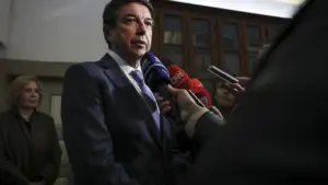 SNS : L'incitation à l'intérieur "ne peut pas être dans la formation" des médecins internes