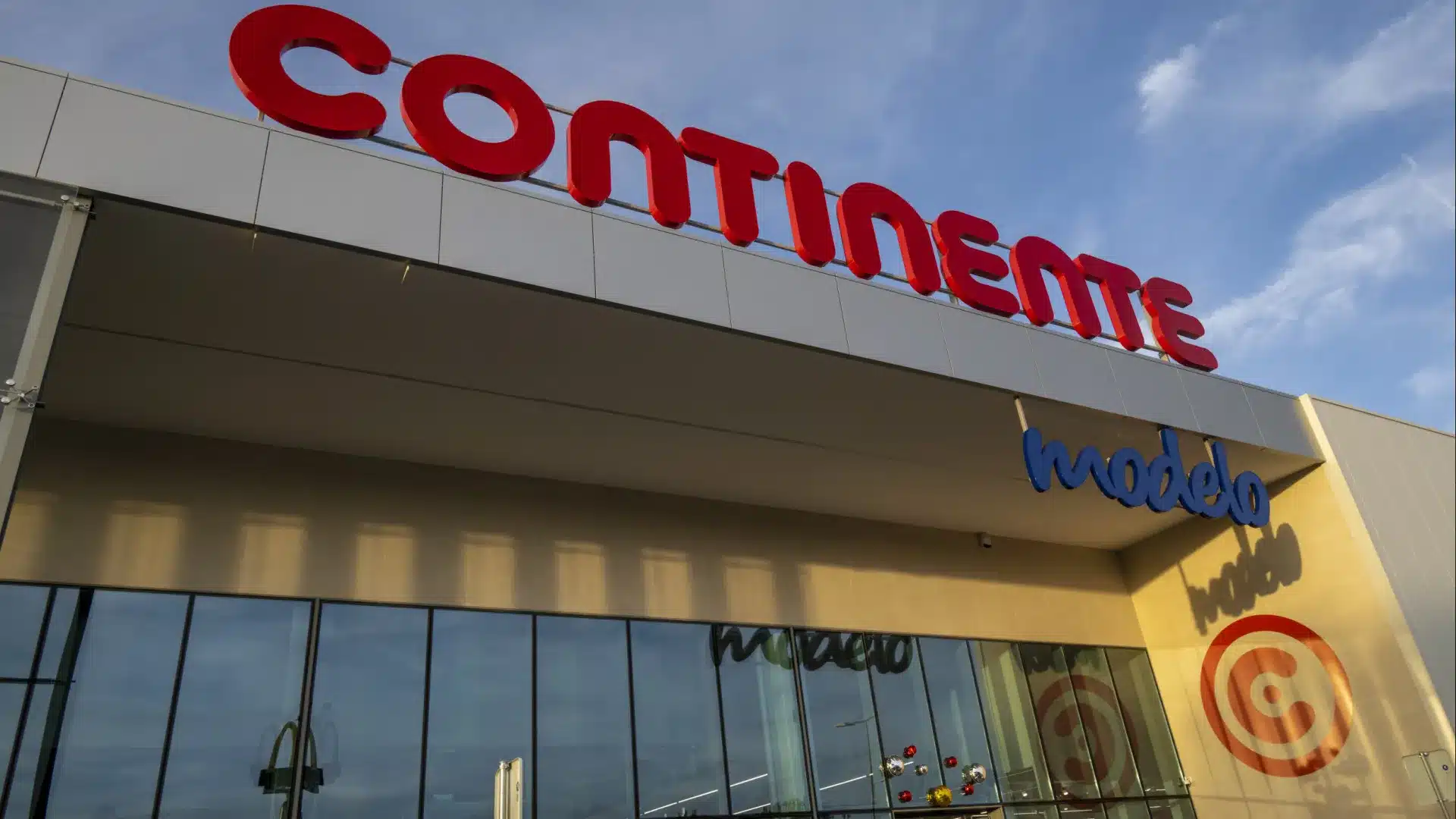 Sonae MC veut 100 nouveaux magasins Continente au Portugal d'ici 2030.