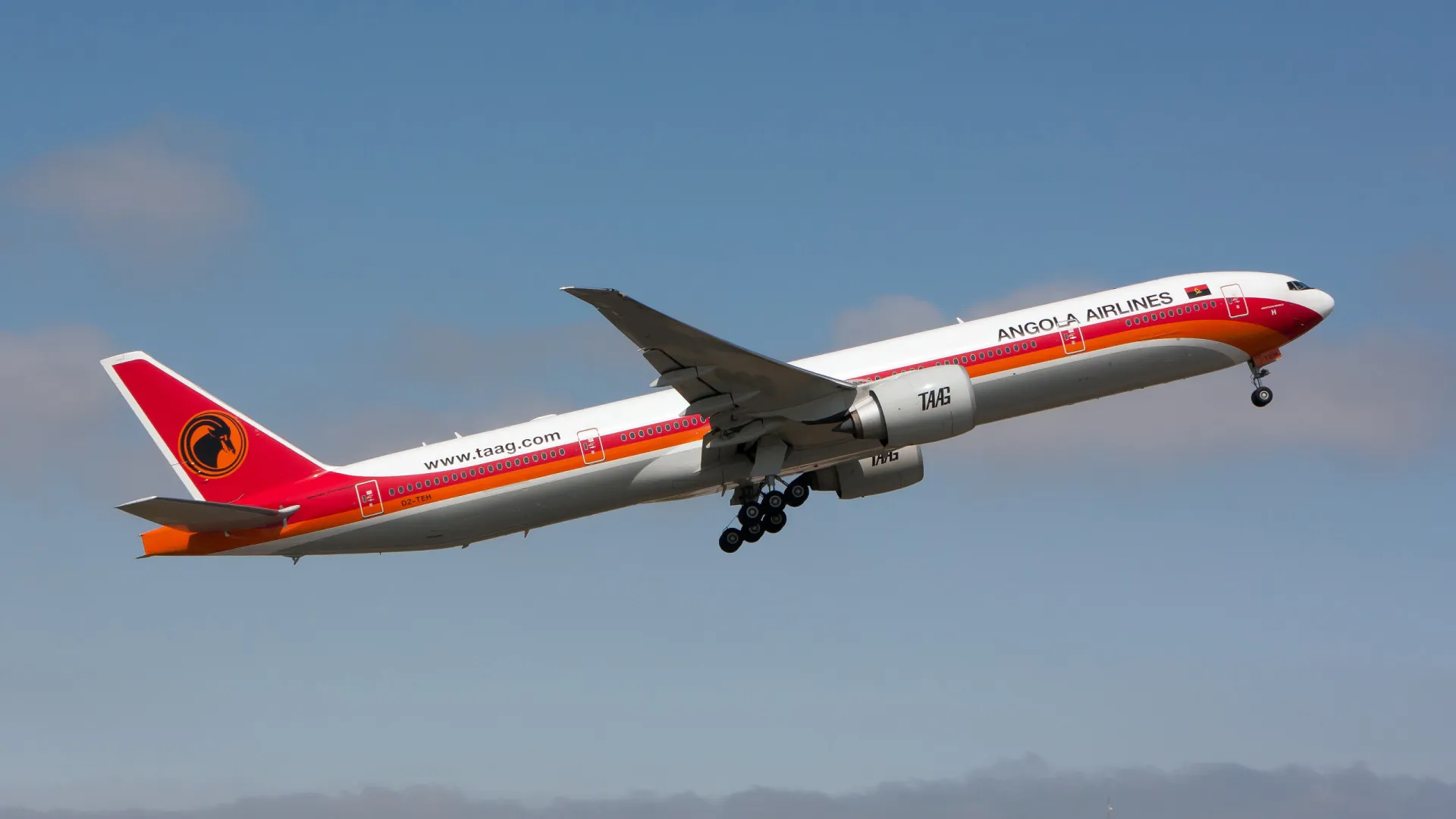 TAAG avec un taux d'annulation de vols de 0,3% promet des améliorations opérationnelles