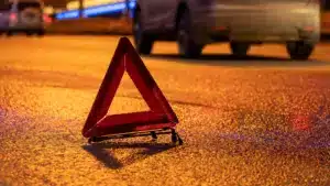 Un mort et sept blessés dans un accident impliquant sept voitures sur l'A1 à Alcanena.