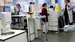 Urgences avec attente de plus de 12 heures à l'hôpital Amadora-Sintra