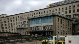 Urgences ? Le temps d'attente moyen est de près de 3 heures pour les patients urgents.