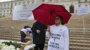 Victimes de violences dans l'Église indignées par le processus de compensation