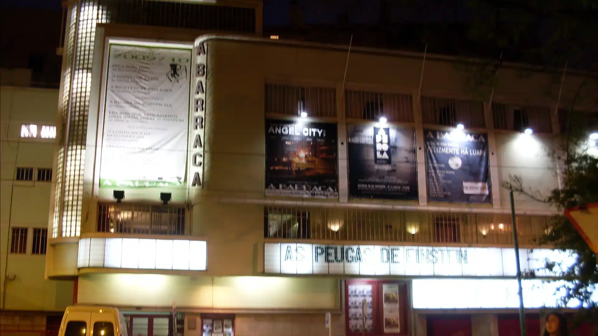 A Barraca met Camões en dialogue avec Herberto Helder, Saramago et Sophia.