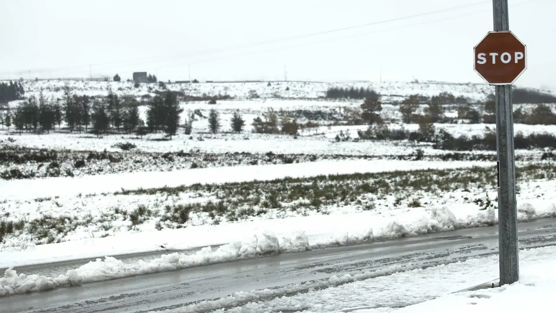 AU MINUTE : 79 incidents cette nuit ; "Ce devrait être la plus grande chute de neige de l'année"