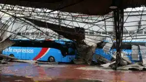 AU MINUTE : Plus de 2 000 incidents ; Des milliers injoignables (et sans lumière)