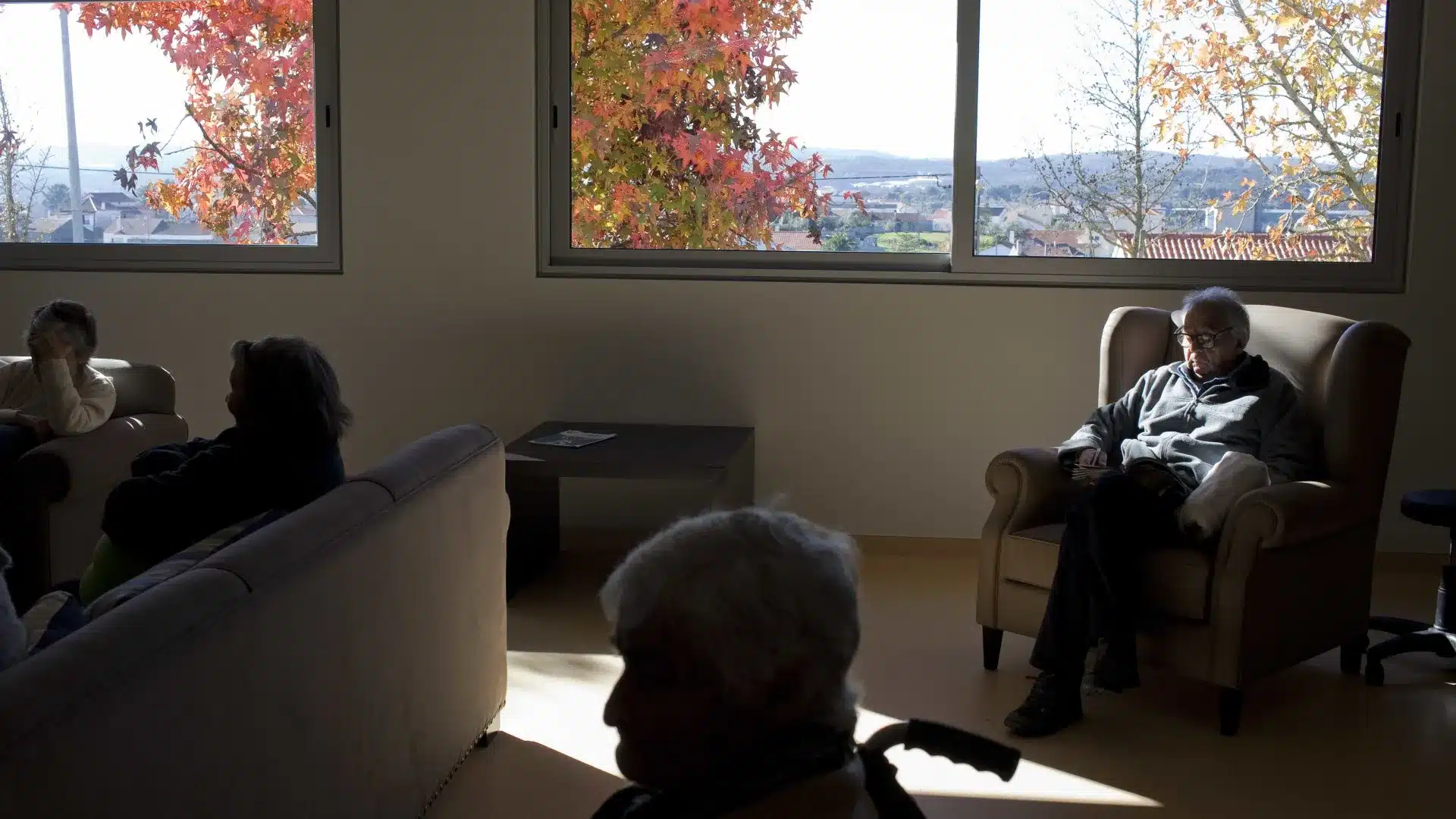 Augmenté de 43 % le nombre de patients en attente d'une place pour les soins continus.