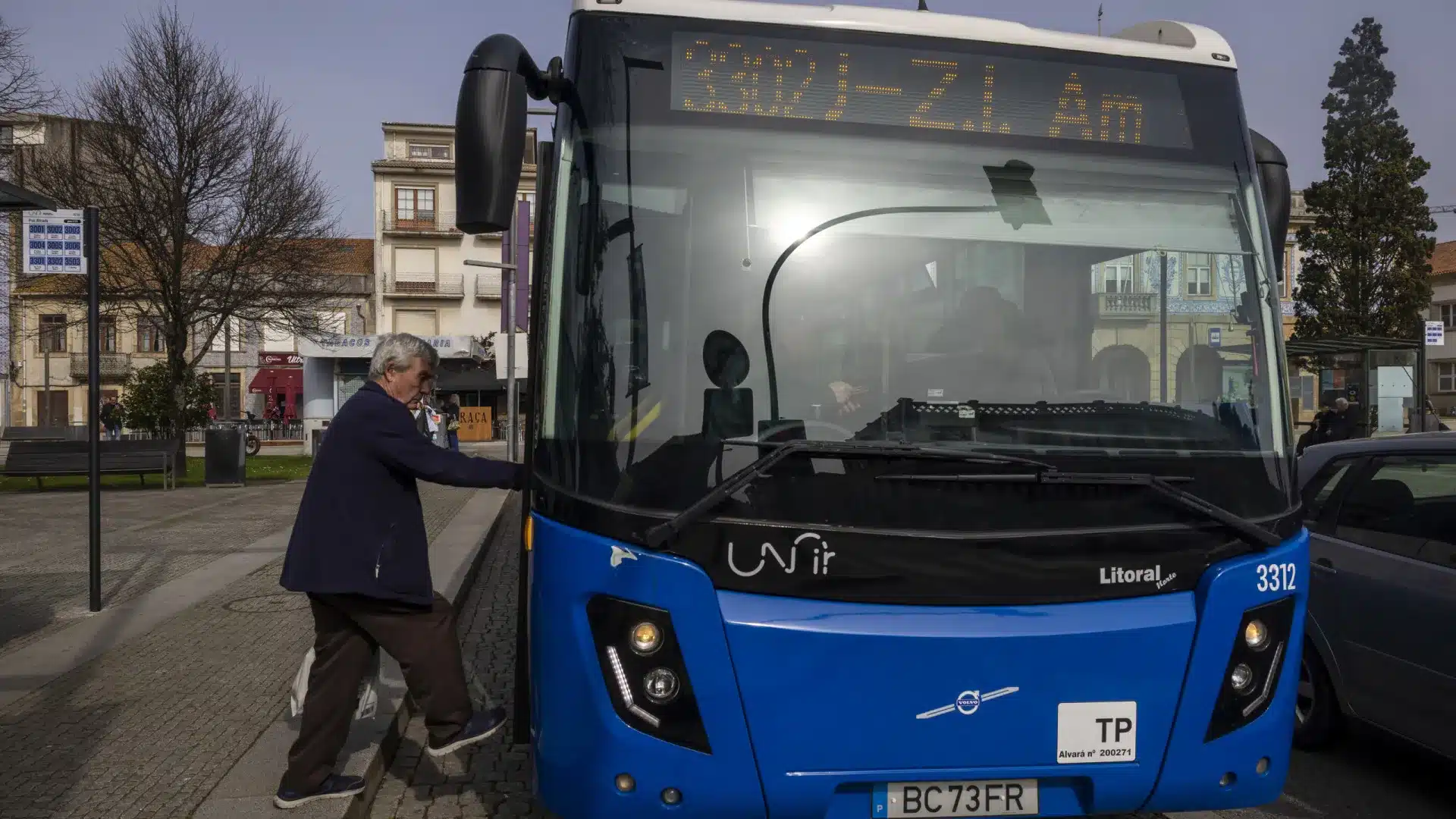 Aujourd'hui commencent sept nouvelles lignes de bus de Unir dans la Métropole de Porto.