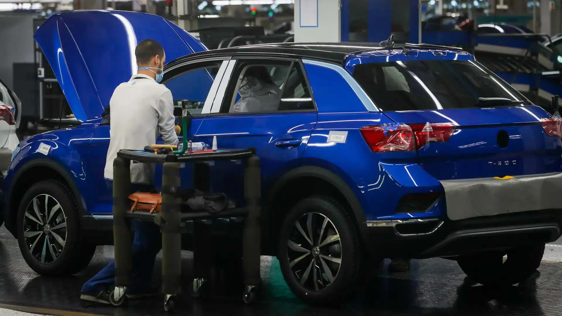 Autoeuropa aura une augmentation salariale minimale de 100 euros en 2026.