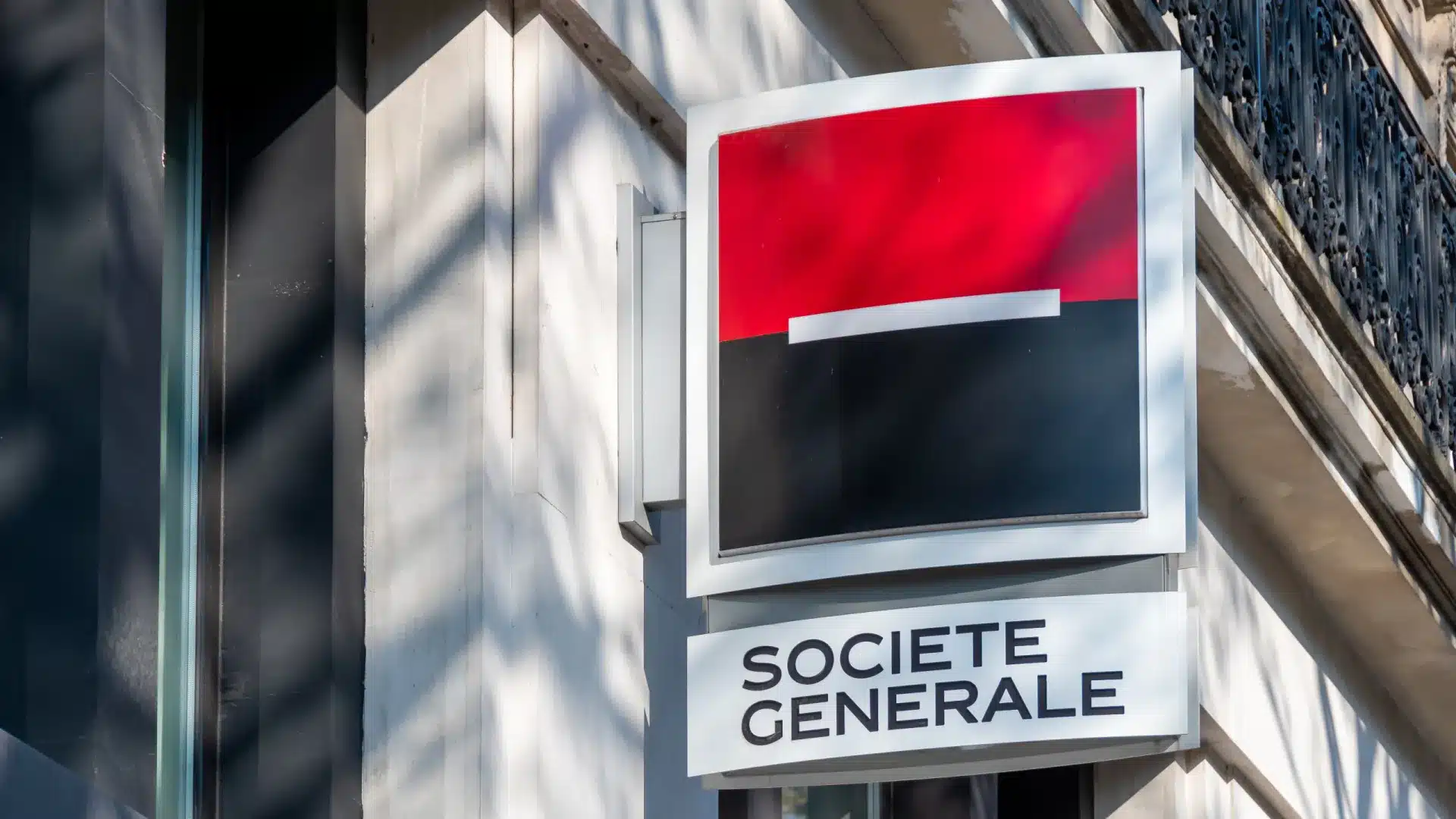 Banco Société Générale veut supprimer 1 800 postes de travail.
