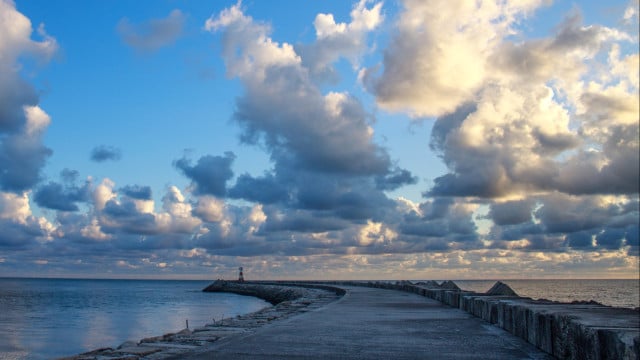 Cargueiro ficou em risco de naufragar na Figueira após bater