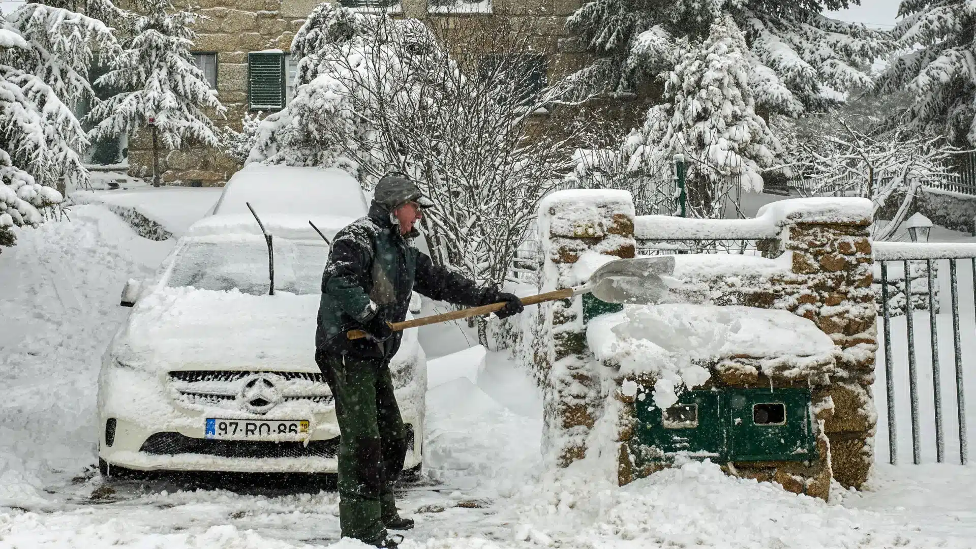 Dépression Ingrid à l'approche. Elle apporte pluie, neige, vent et agitation maritime.
