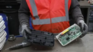 Electrão. 600 tonnes d'équipements collectées en porte-à-porte.