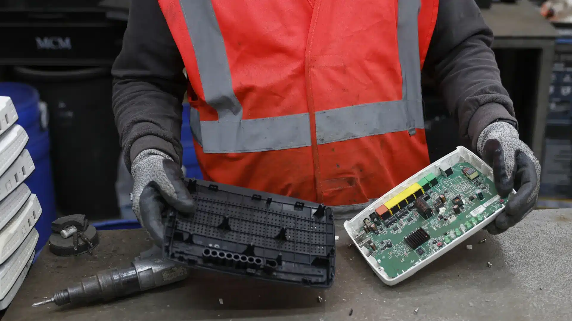Electrão. 600 tonnes d'équipements collectées en porte-à-porte.
