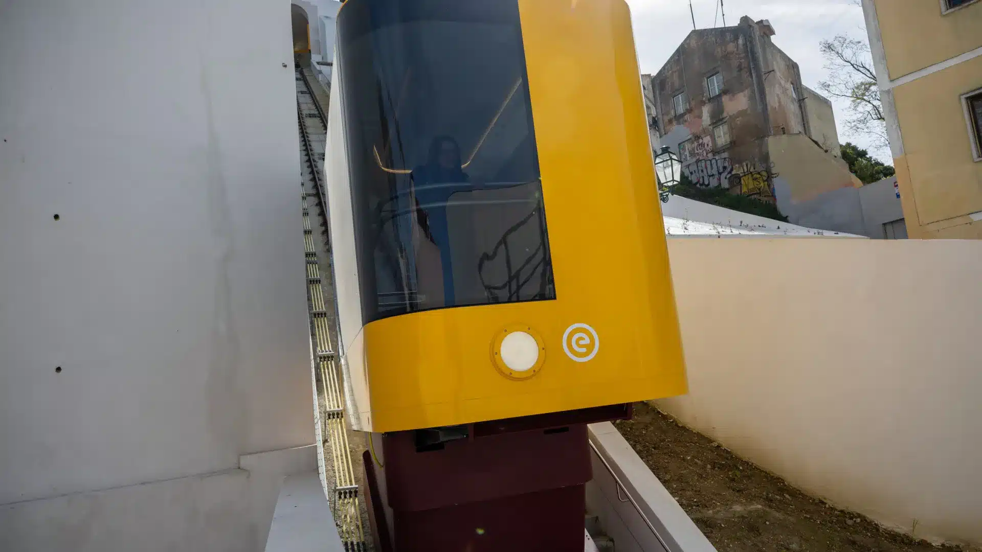 Elevador da Graça à Lisbonne est finaliste d'un prix d'architecture