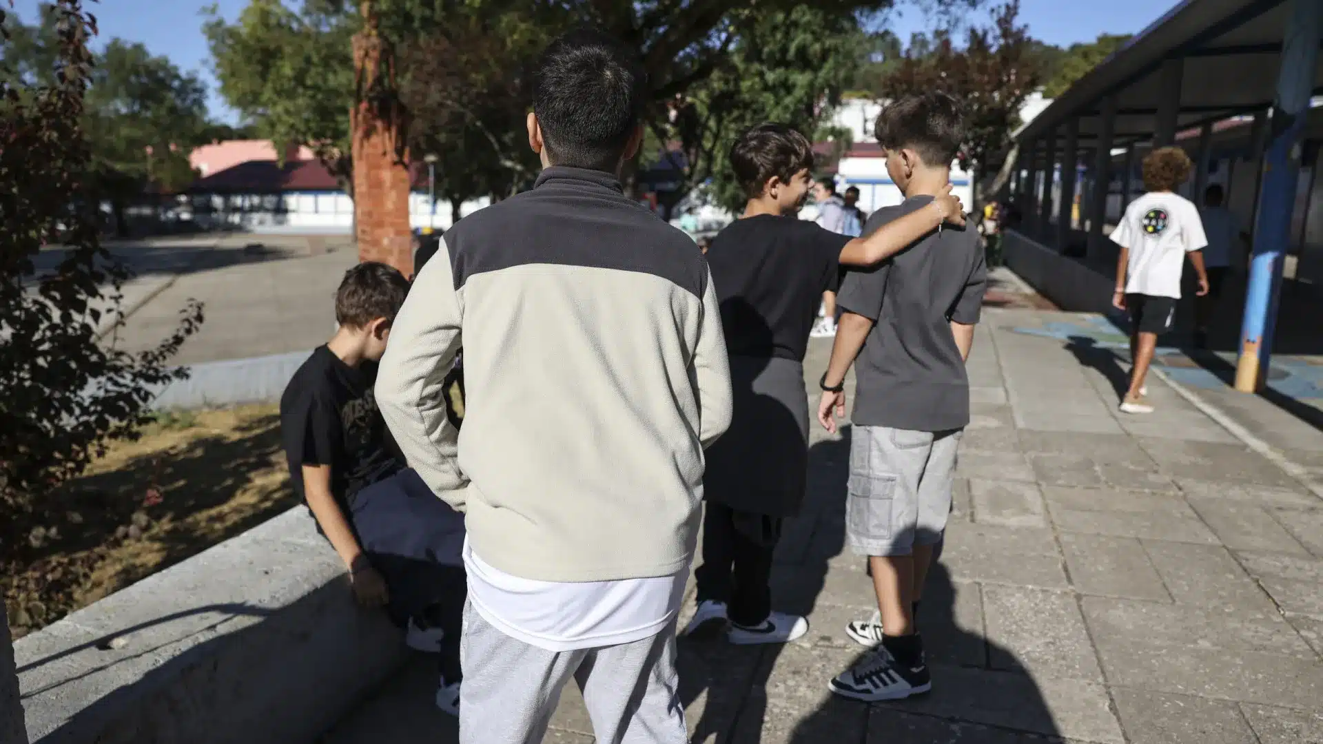 Enquête : Le manque d'enseignants s'est étendu aux écoles de tout le pays.